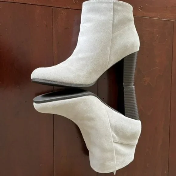 "Worn Once" - Woman's Cole Haan Davenport Bootie II, Size 7.5, Ironstone Suede - Picture 2 of 8
